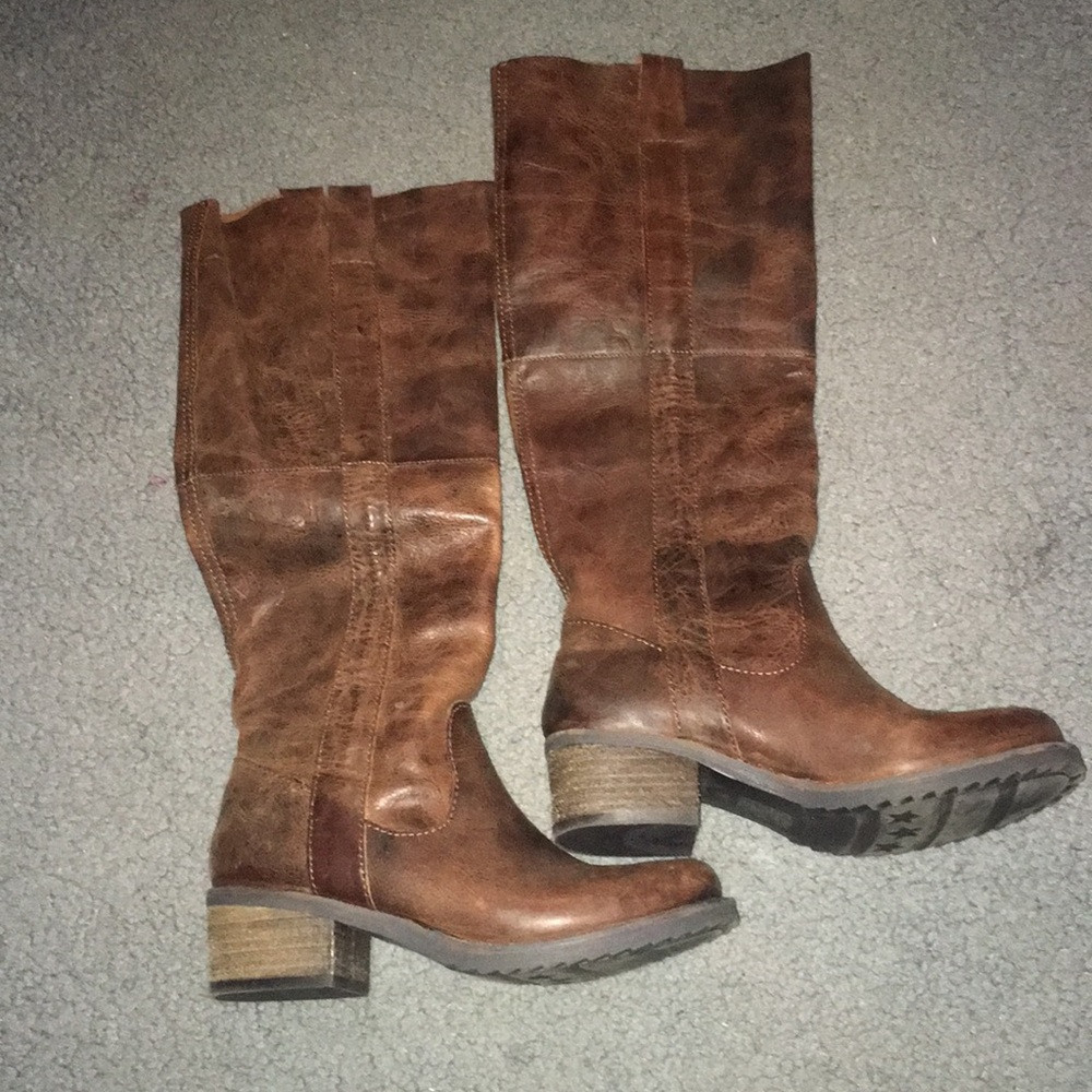 Steve Madden boots